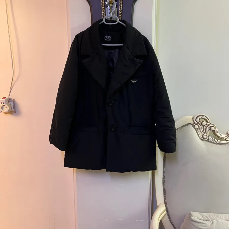 کاپشن پرادا خارجی