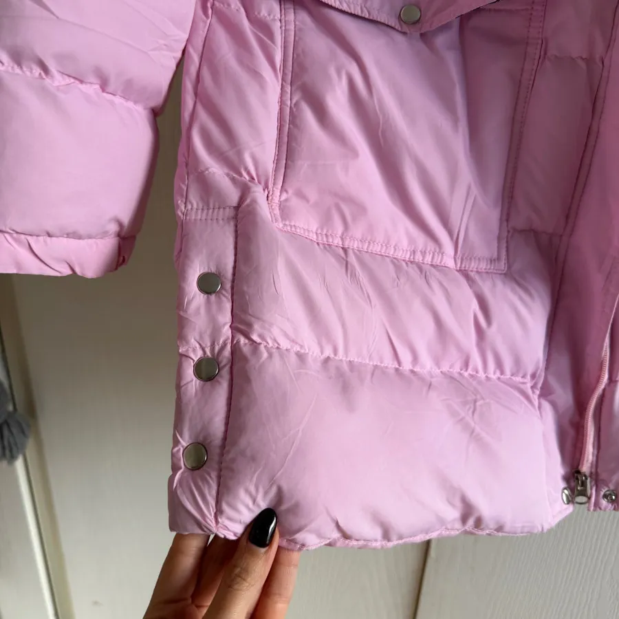 کاپشن کلاه دار بسیار گرم