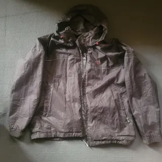 کاپشن زیتونی