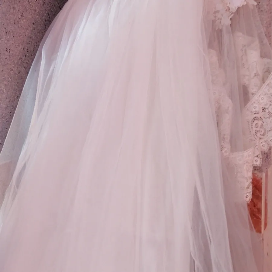 لباس عروس مینیمال مزونی