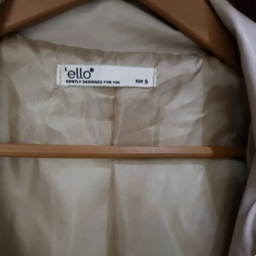 مانتو چرم مصنوعی