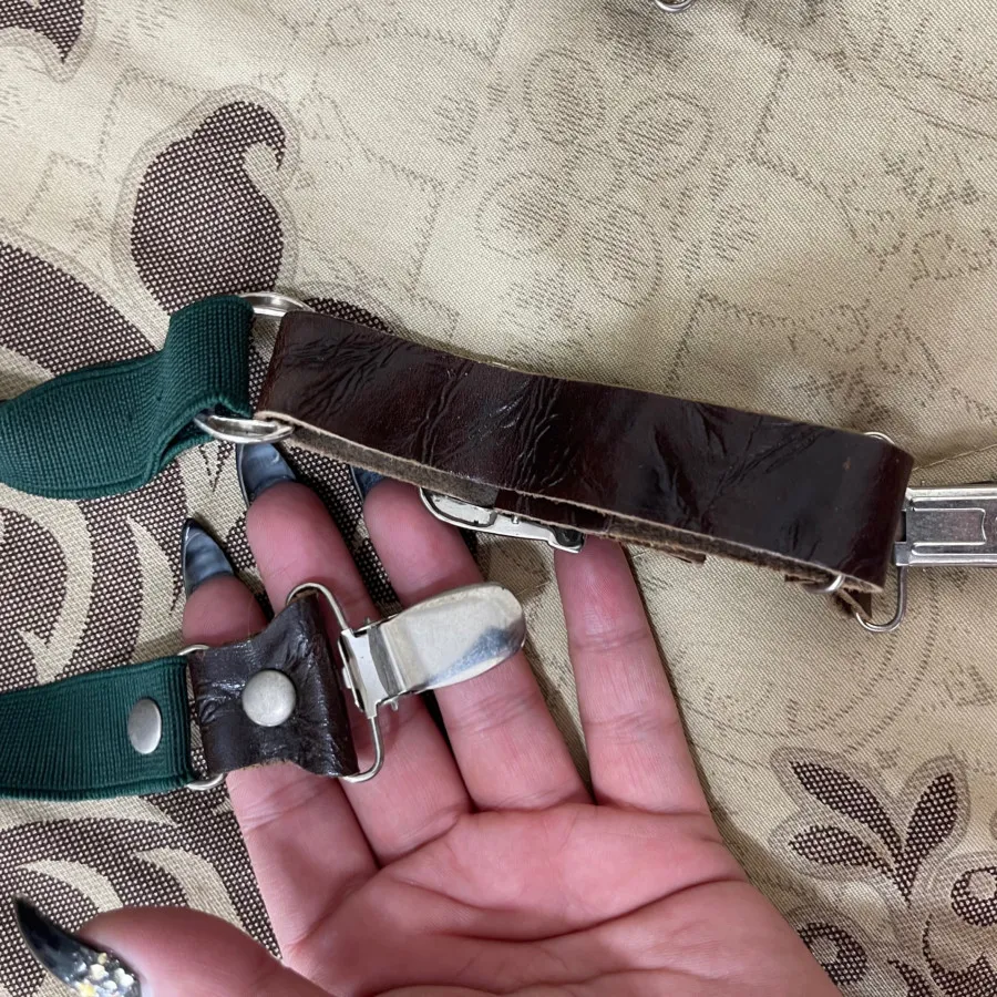 دوعدد ساس بند