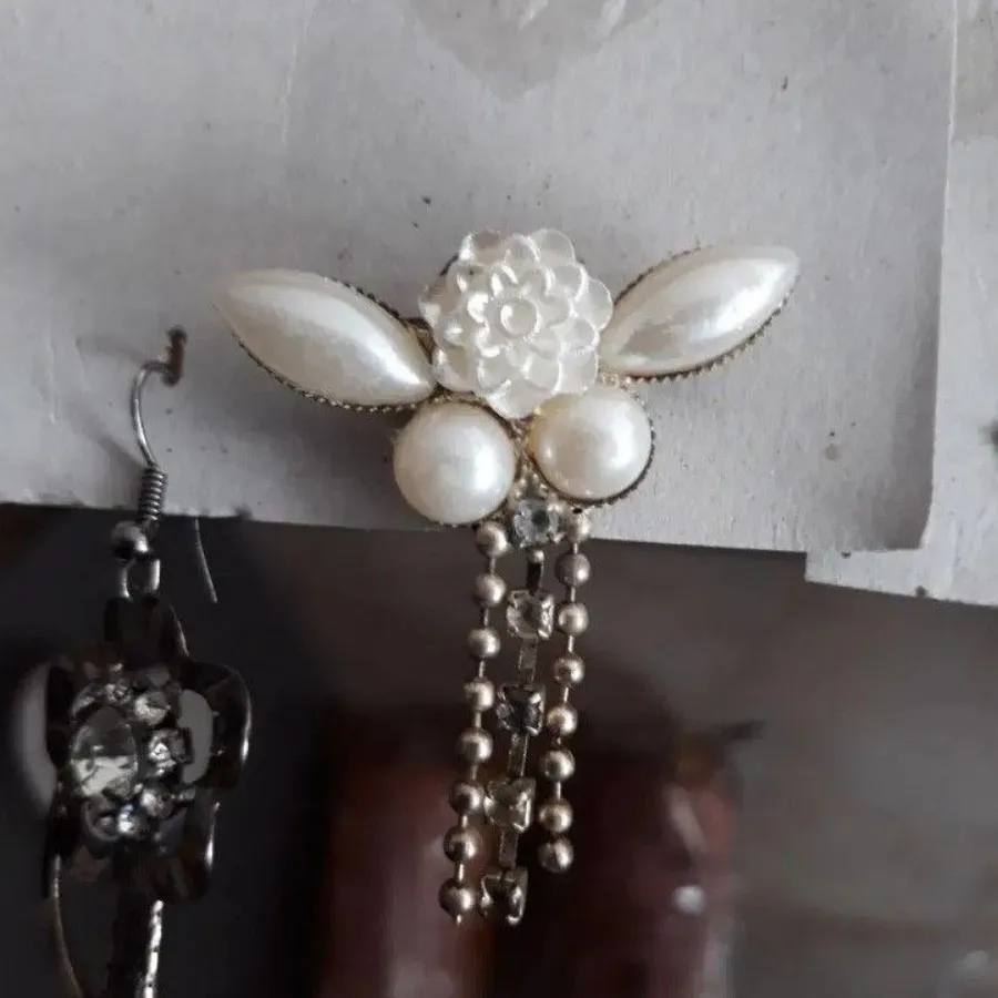 پک گوشواره وگل سینه