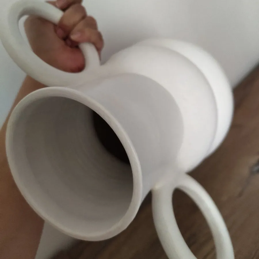 گلدان سفالی