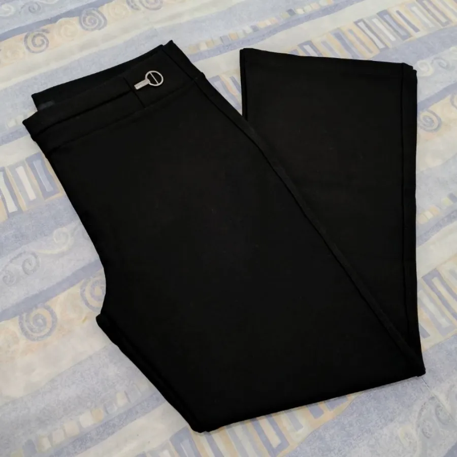 شلوار زنانه