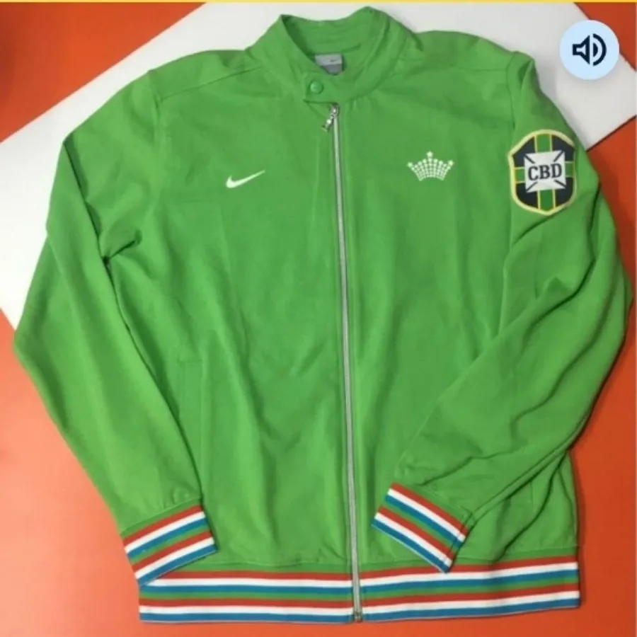 سویشرت نایک