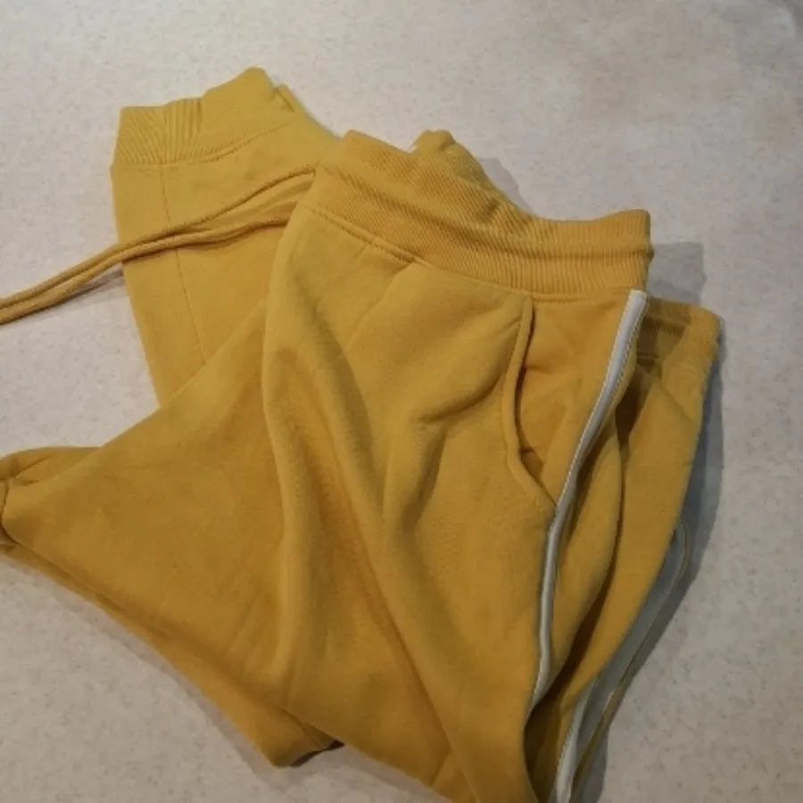 شلوار زنانه