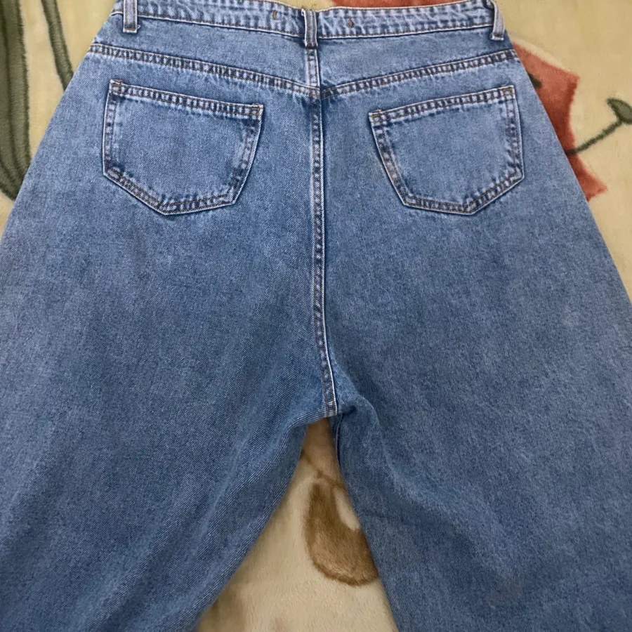 شلوار جین واید لگ