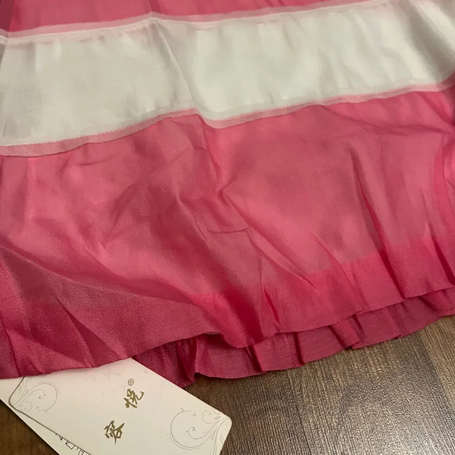 پیراهن صورتی