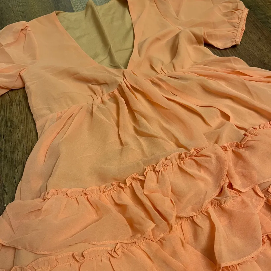 پیراهن نارنجی مجلسی