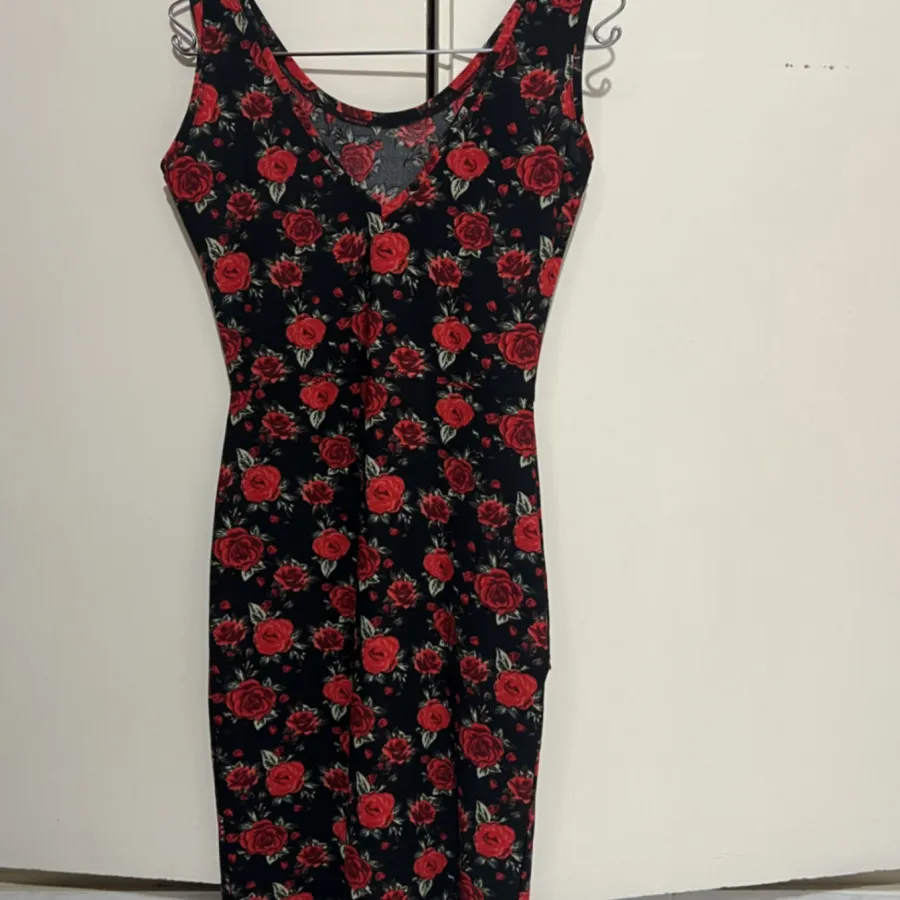 پیراهن گلدار