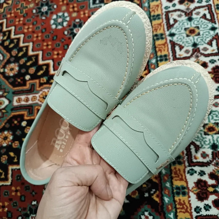 کفش راحتی کالج