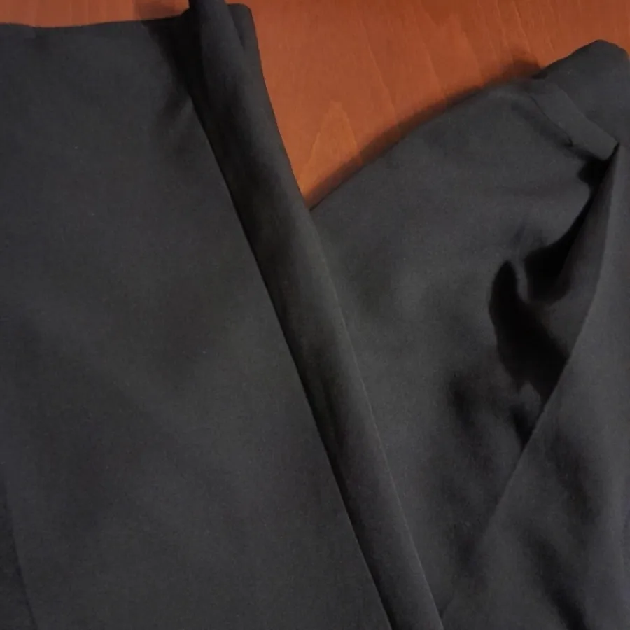 کت شلوار کاملا مشکی