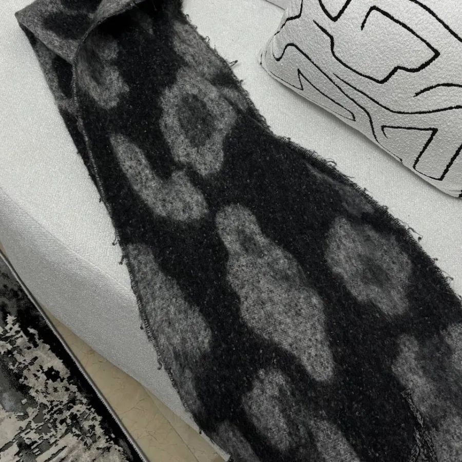 بیگ اسکارف دو رو پلنگی