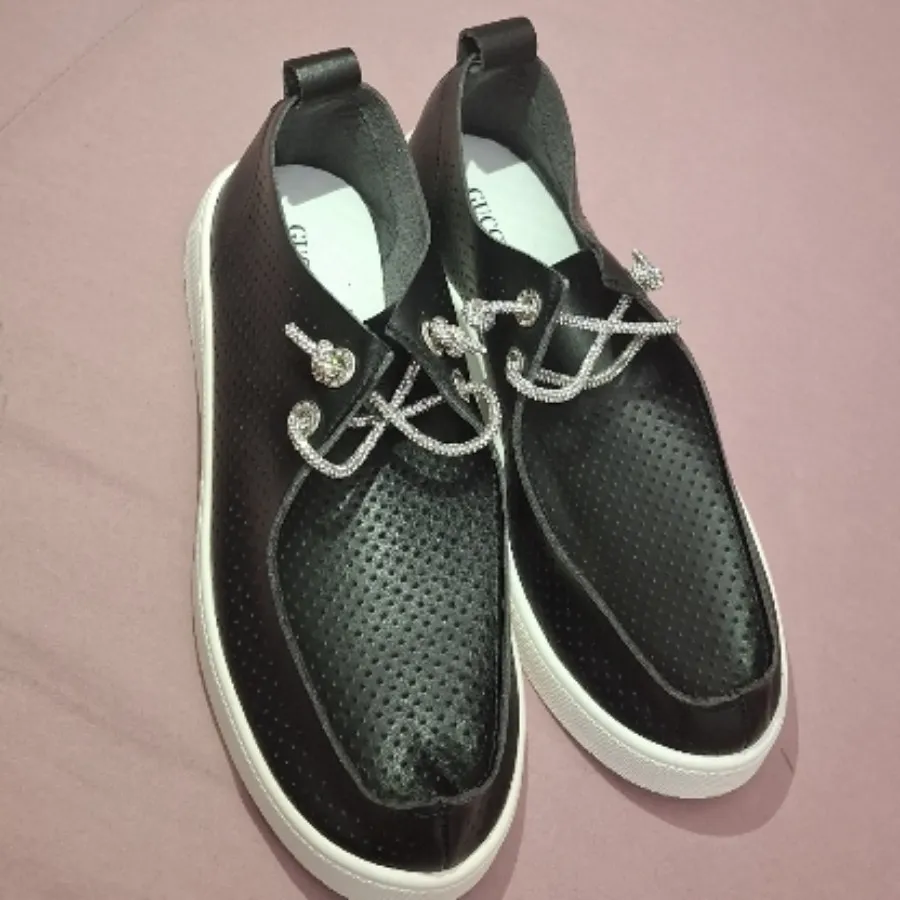 کفش چرم زنانه