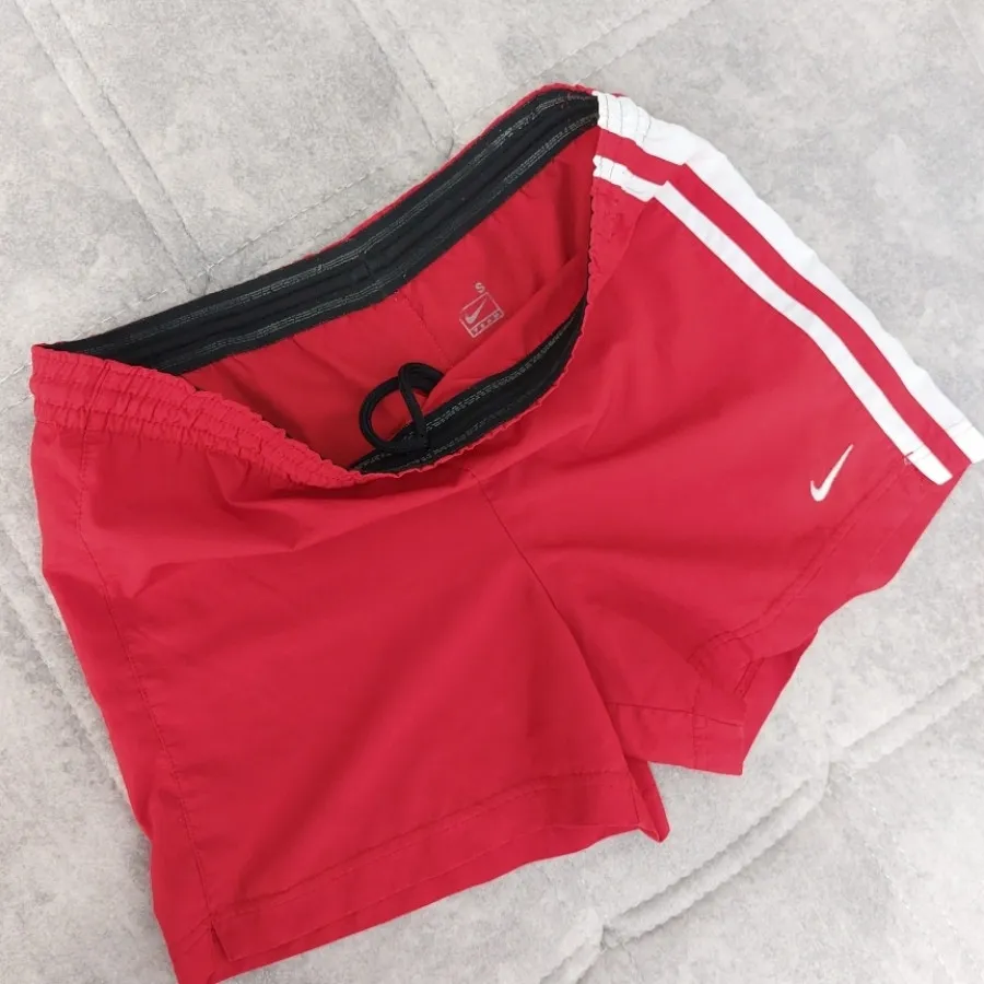 شورتک ورزشی nike