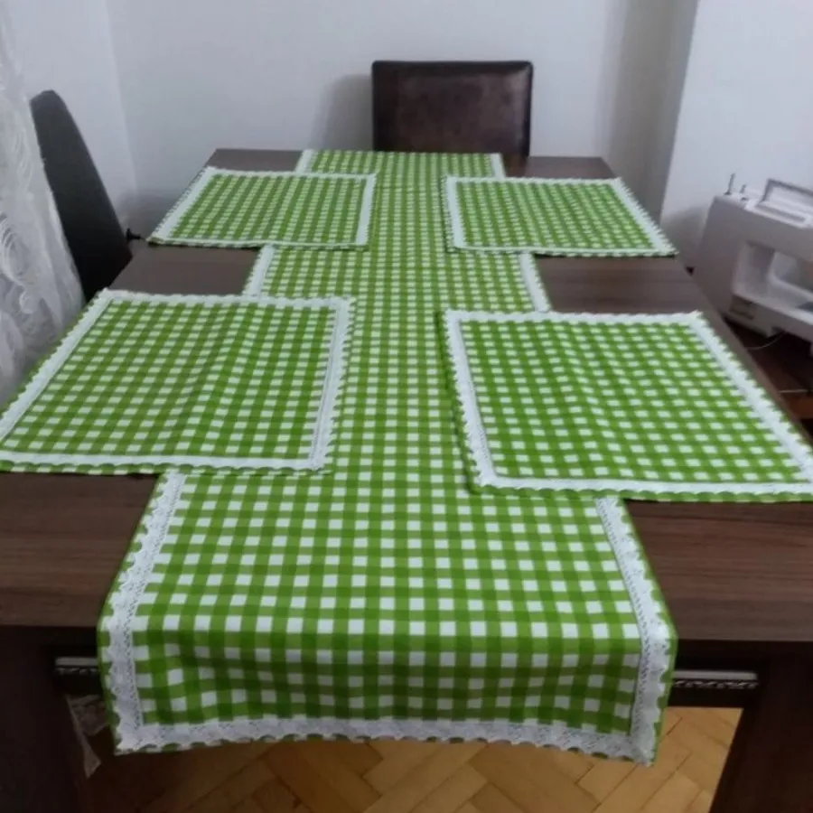 رومیزی چهارخونه تترون