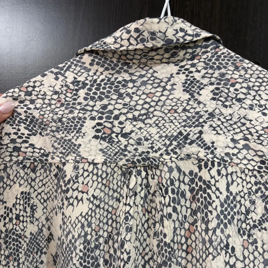 شومیز طرح پوست ماری