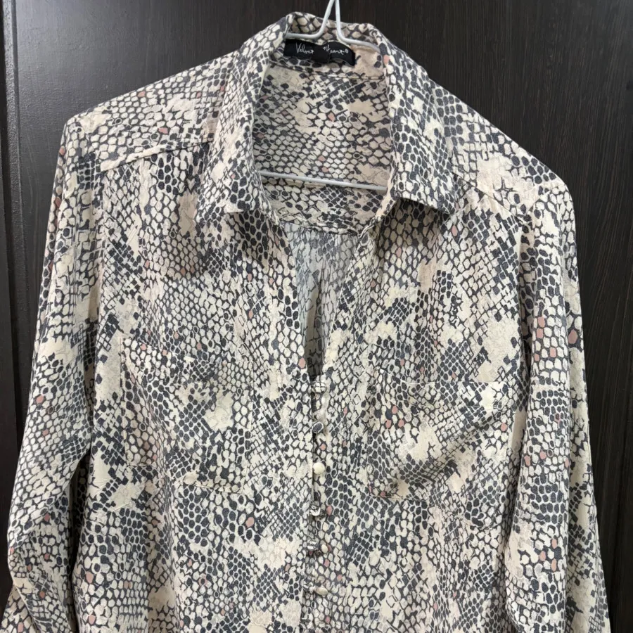 شومیز طرح پوست ماری