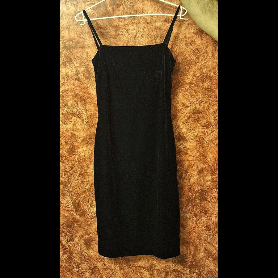 پیراهن مخمل اروپایی