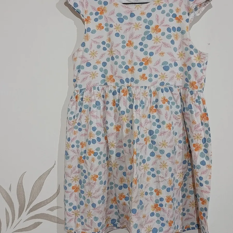 پیراهن کوتاه