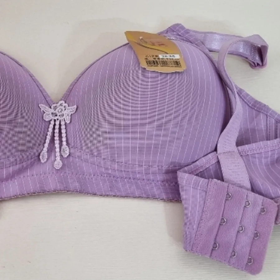 سوتین کاملا نو