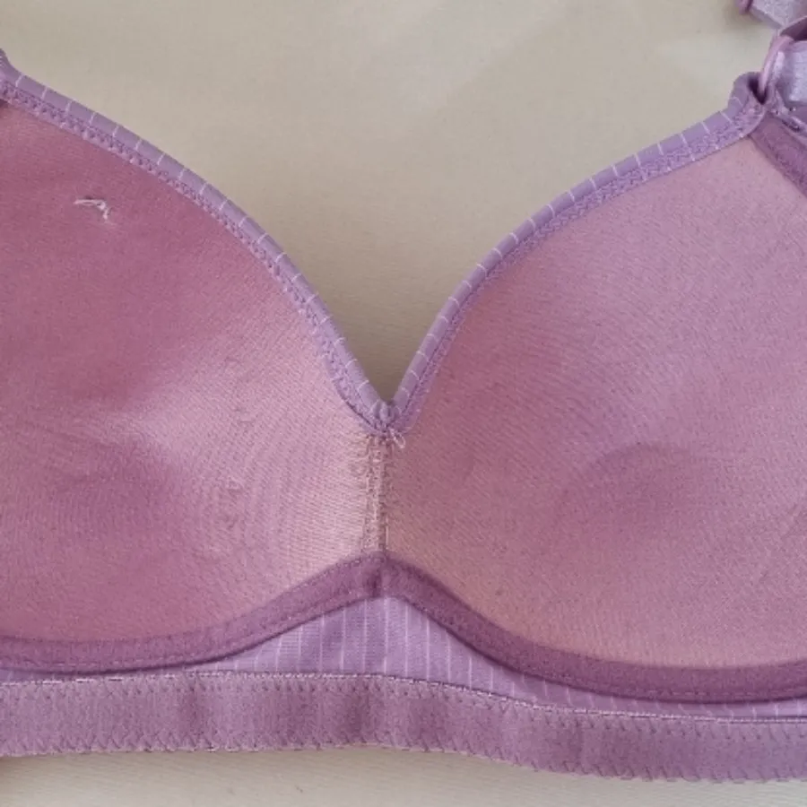 سوتین کاملا نو