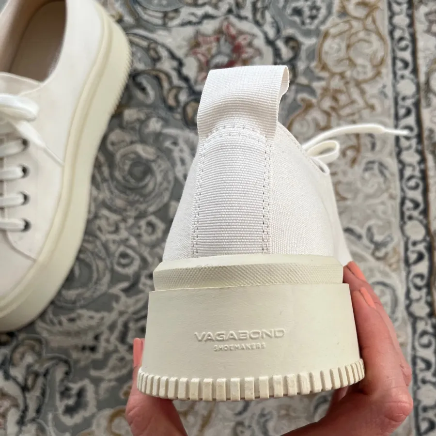 کفش اسپورت vagabond