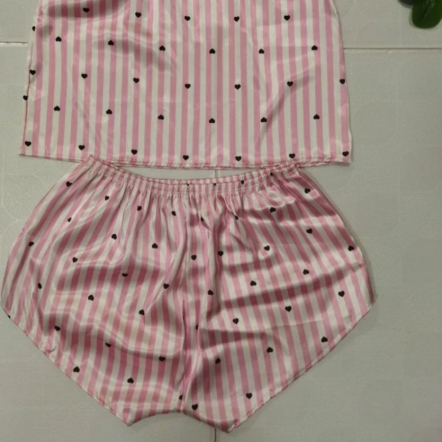 ست تاپ شورتک ساتن زنانه