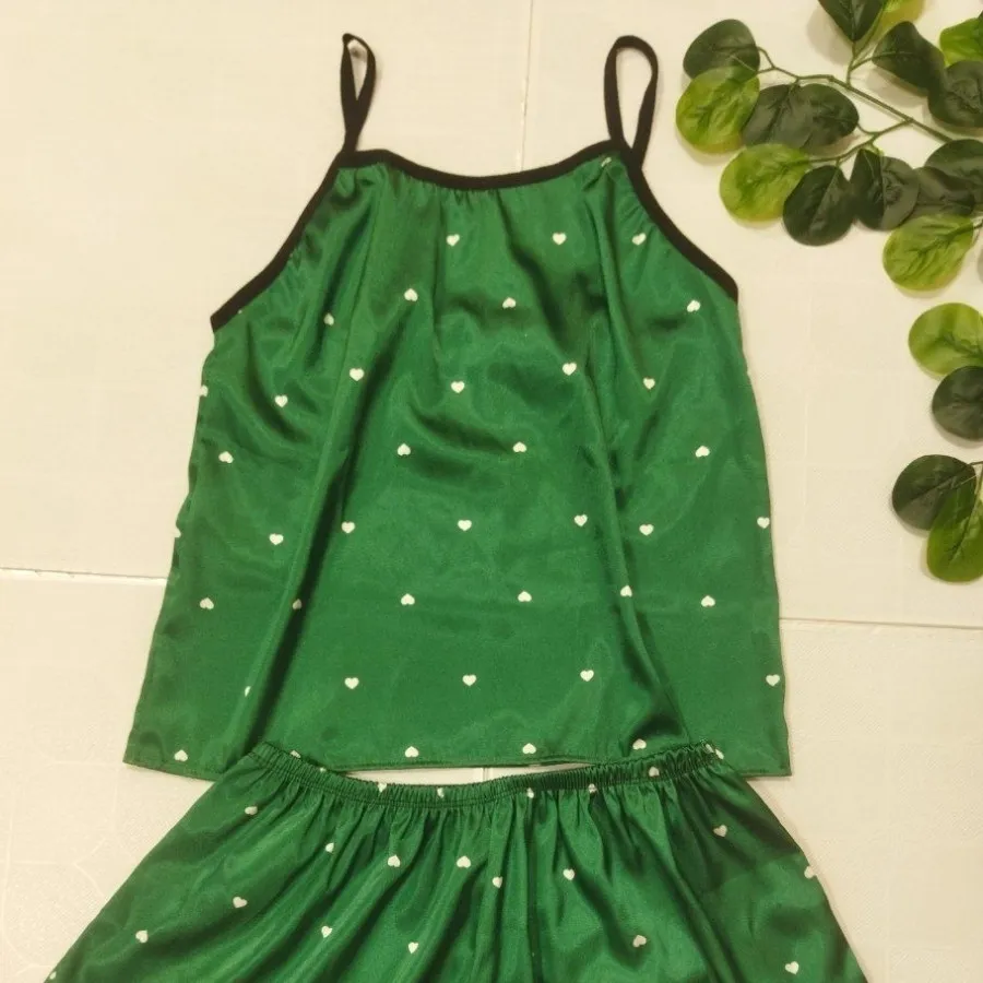 ست تاپ شورتک ساتن زنانه