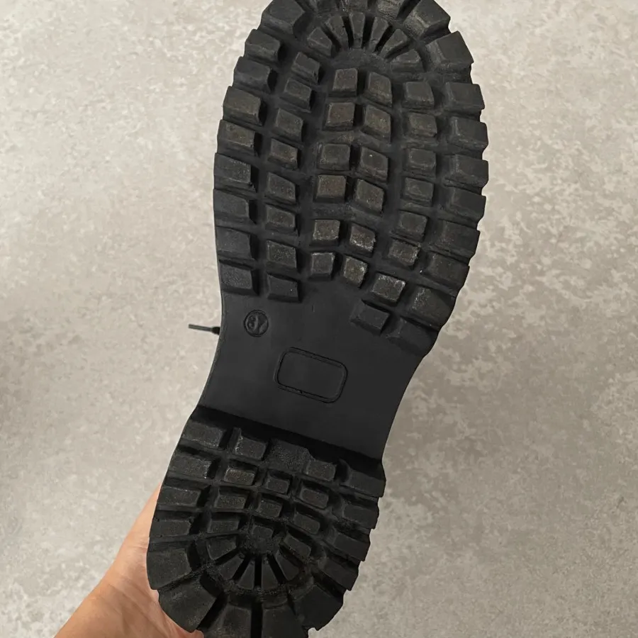 بوت مشکی سایز 37