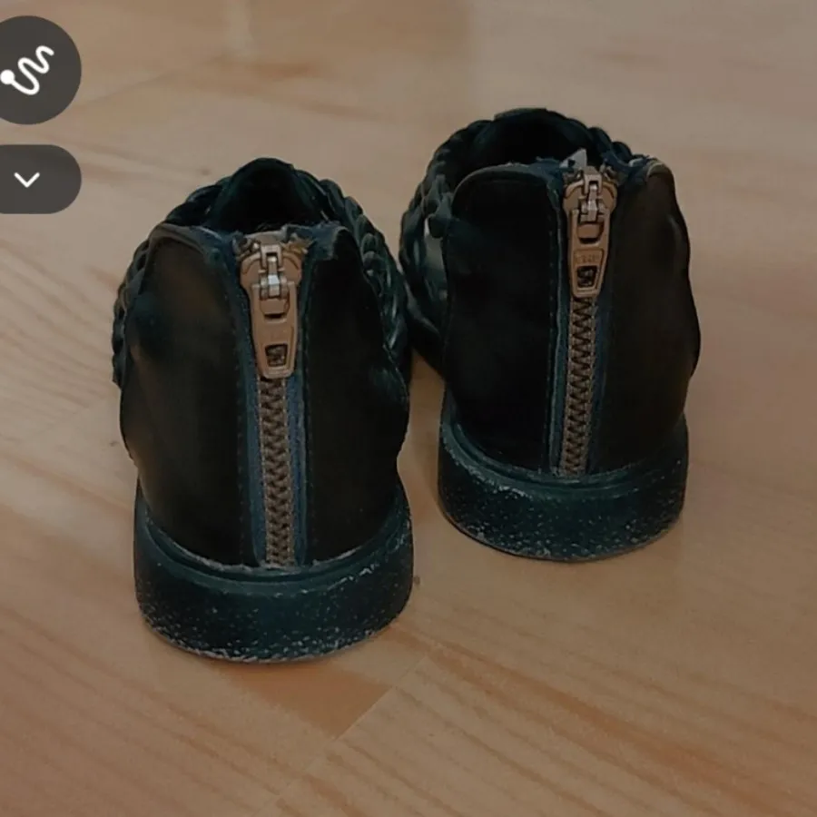 صندل بچگانه