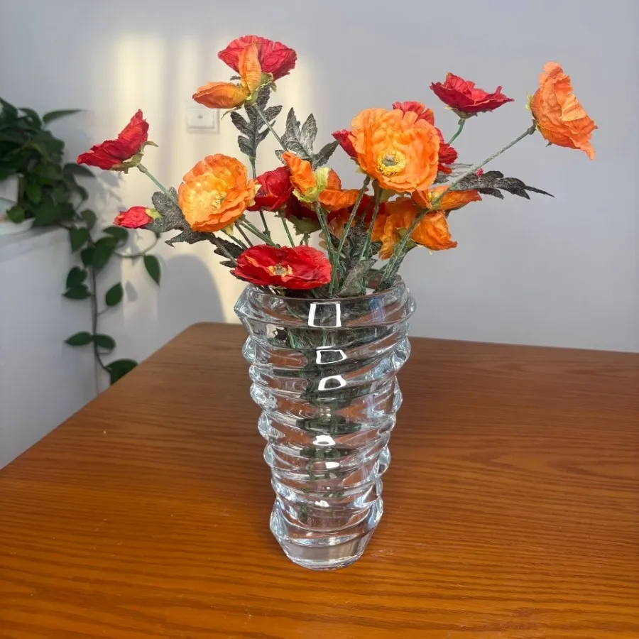 گلدان شیشه‌ای