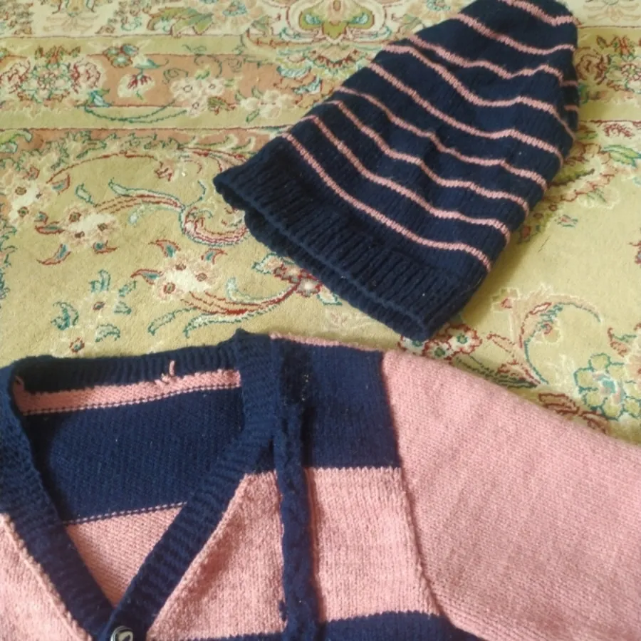 پولیور وکلاه