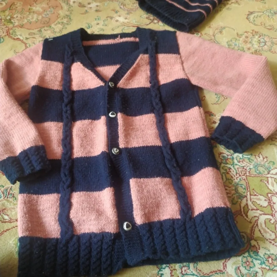 پولیور وکلاه