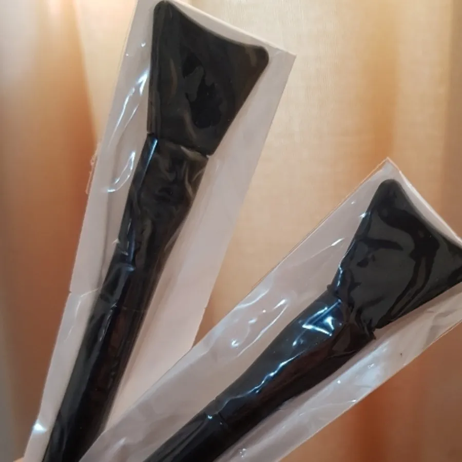 برس و اسکاچ فرنگیس زیبا