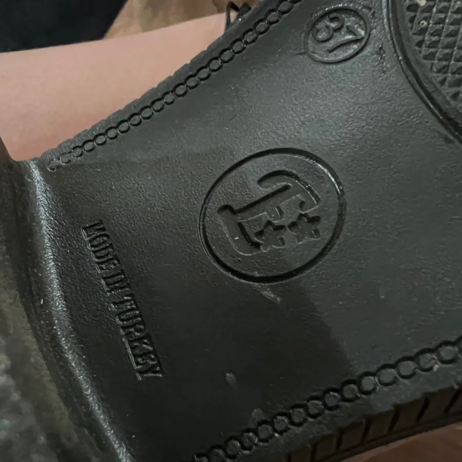 نیم بوت سویتت ترک