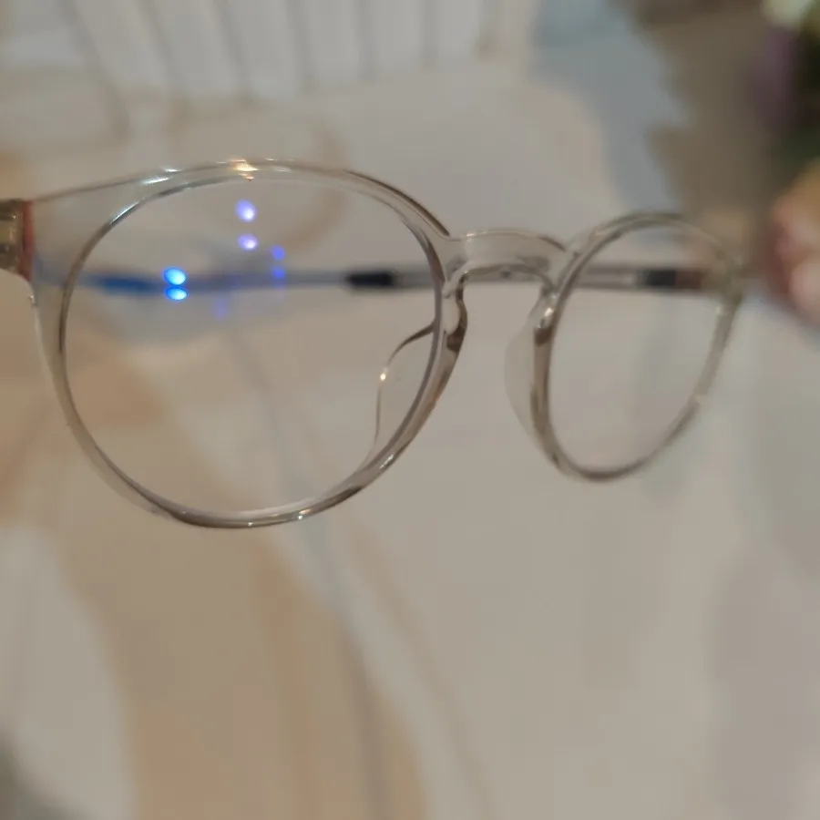 فریم عینک بچگانه