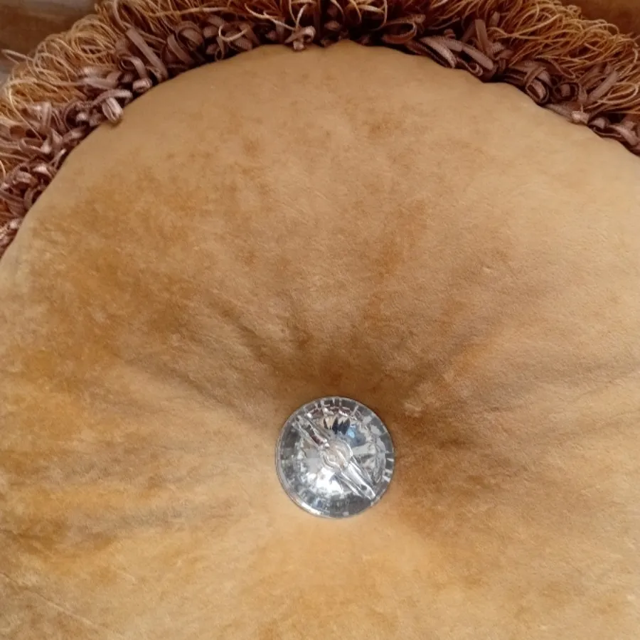 دگمه کریستالی