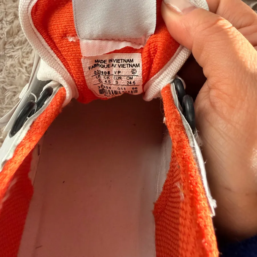 کتونی آدیداس