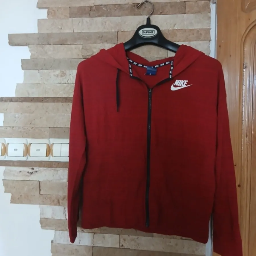 سویشرت نایک