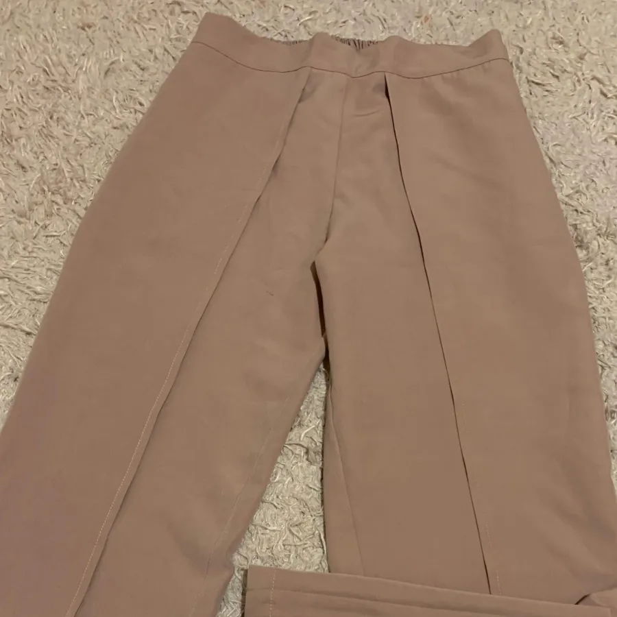 شلوار زنانه