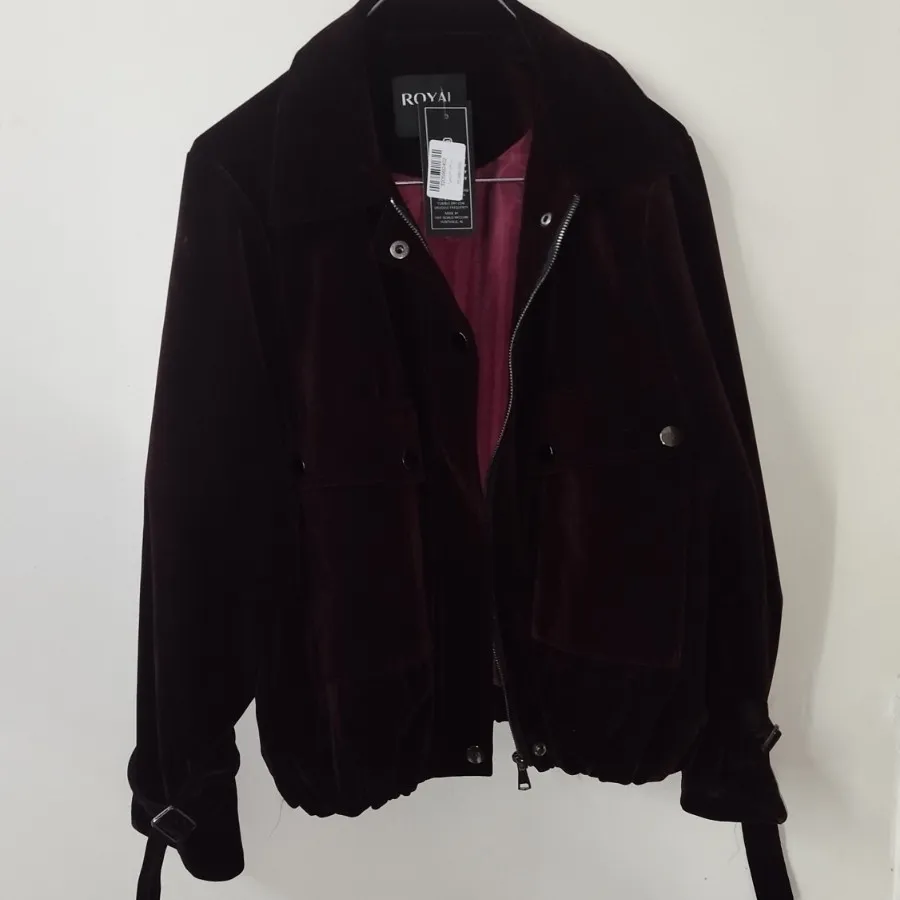 کت مخمل زرشکی