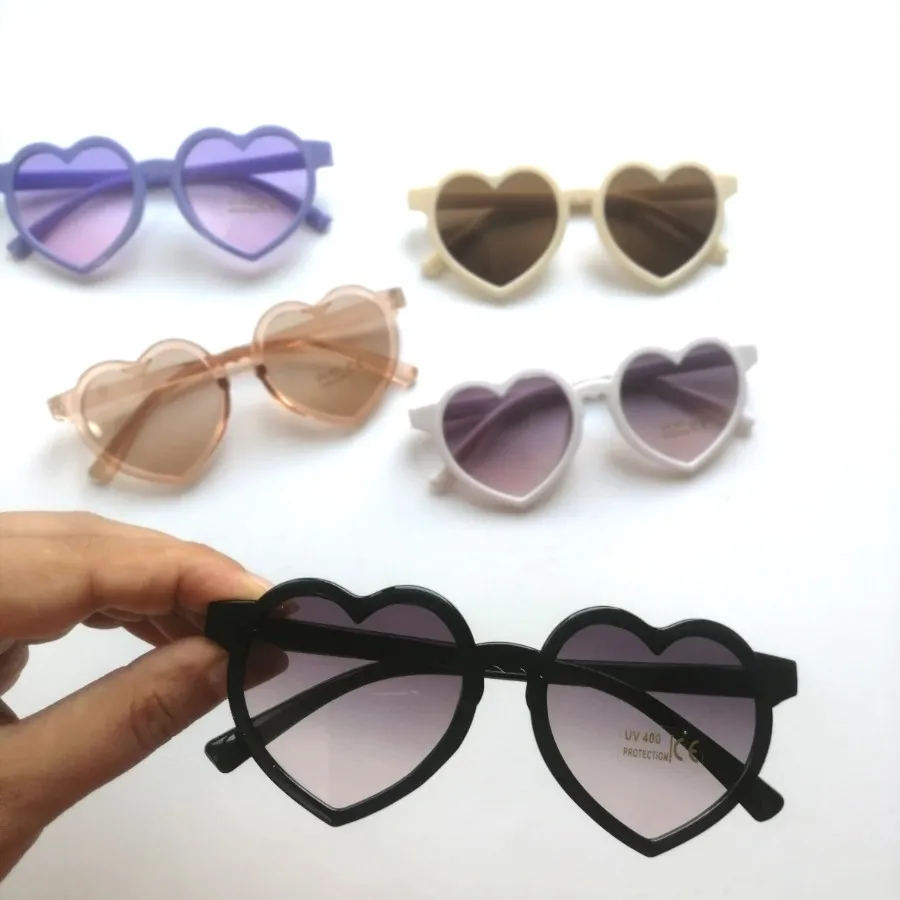 عینک بچگانه قلبی