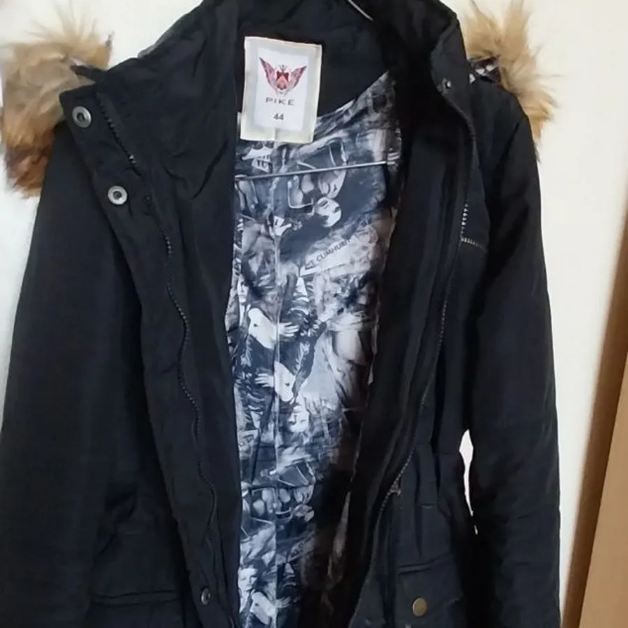 کاپشن خارجی بلند