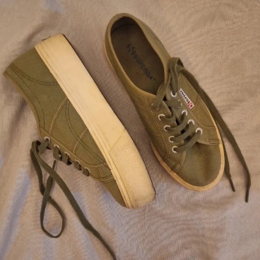 کفش ایتالیایی برند superg