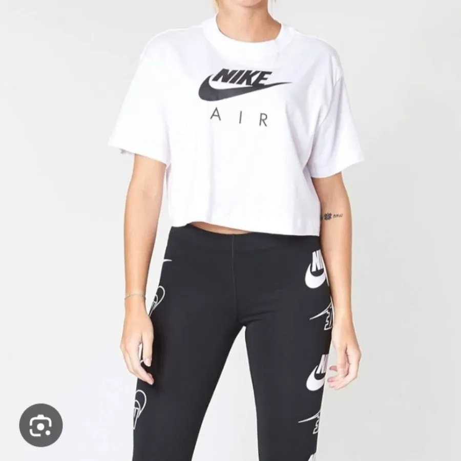 تیشرت زنانه نایکی