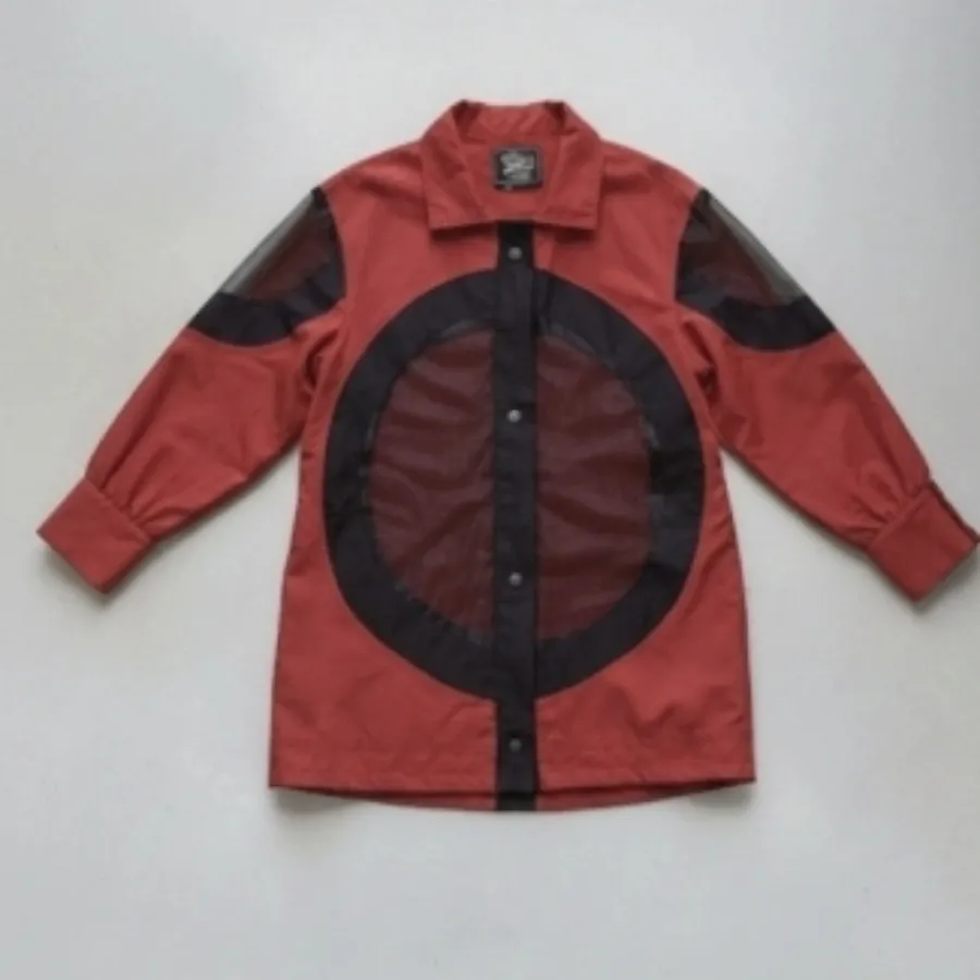 تعدادی لباس تمیز و در حد