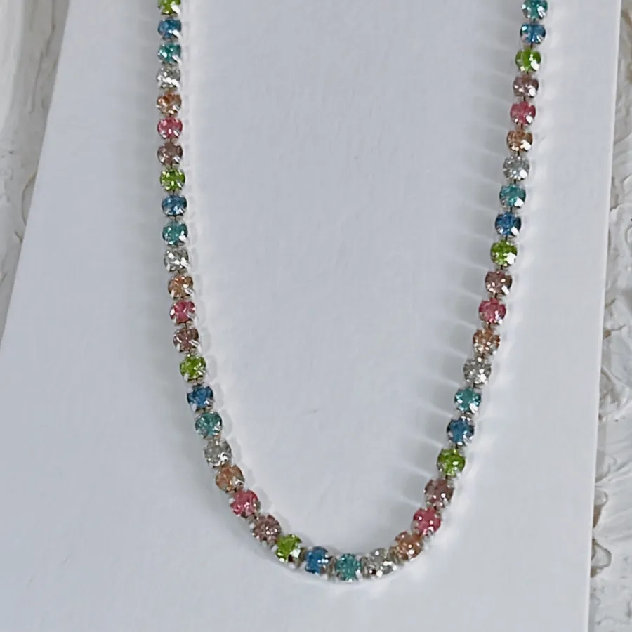 نیم ست رنگی