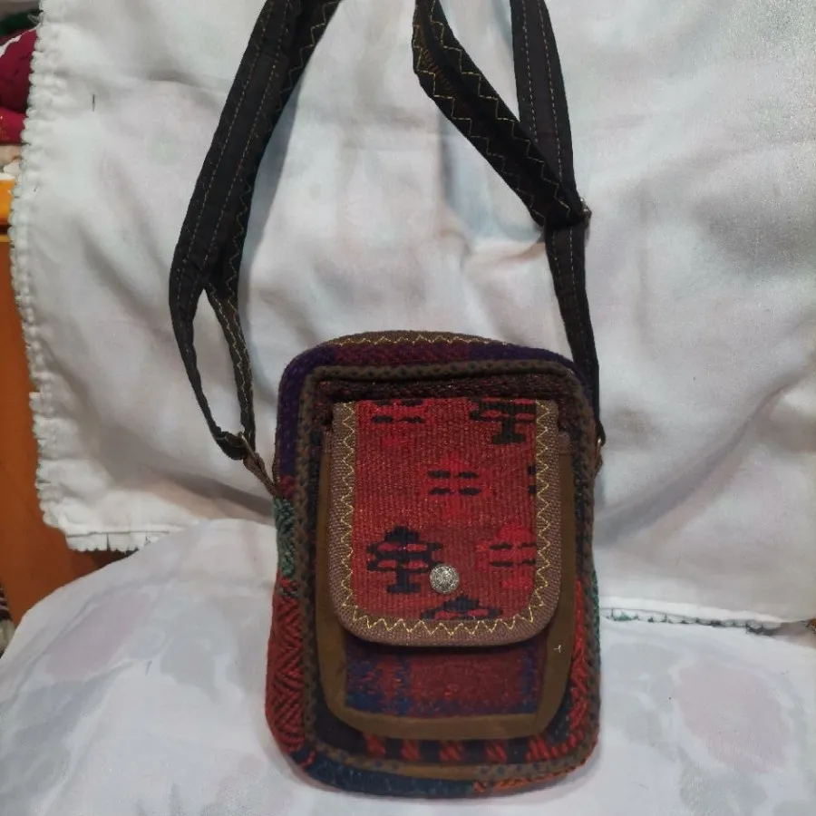 کیف تبلت گلیمی